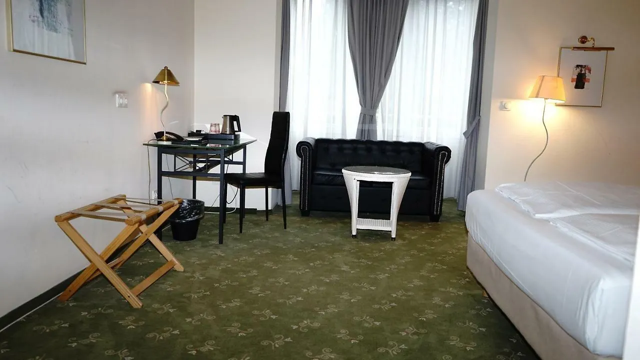 Entree Gross Borstel Garni Hotel Hamburg-Harburg